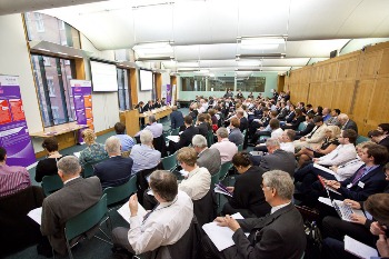 crowd2.jpg